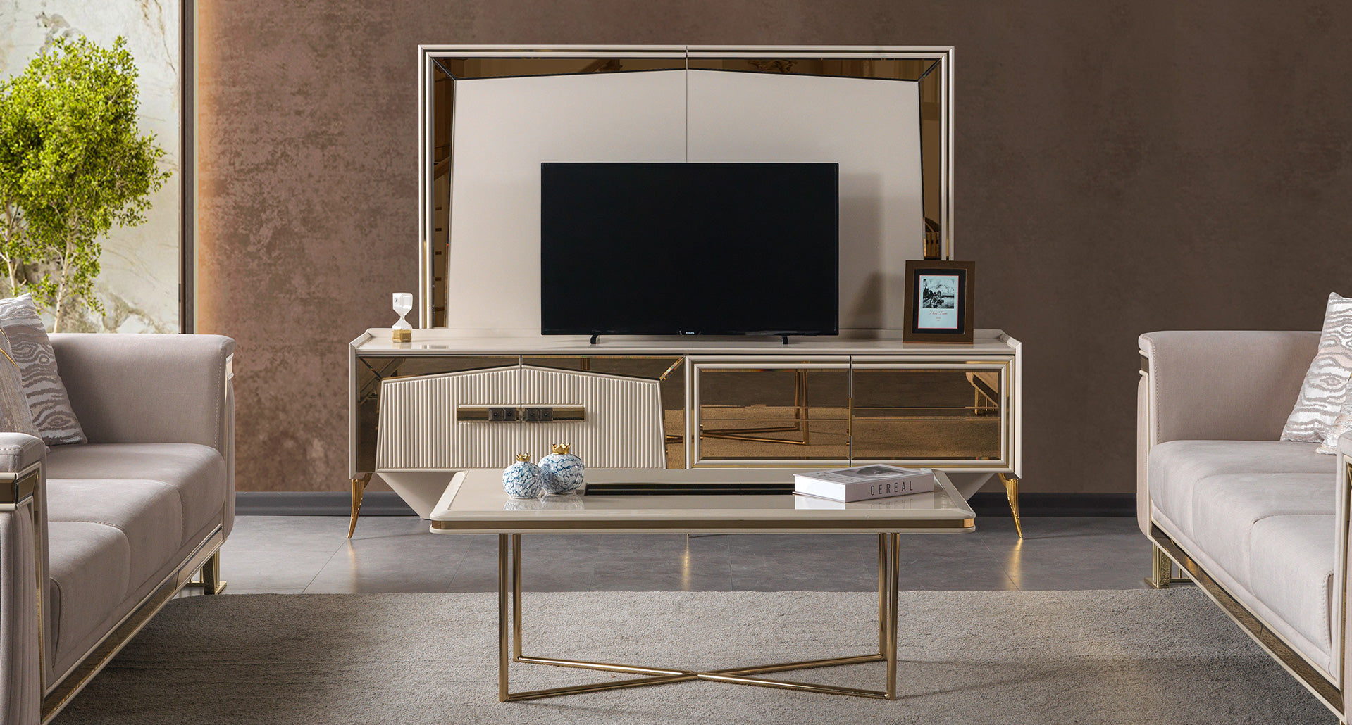Nisan Luxury Tv Ünitesi