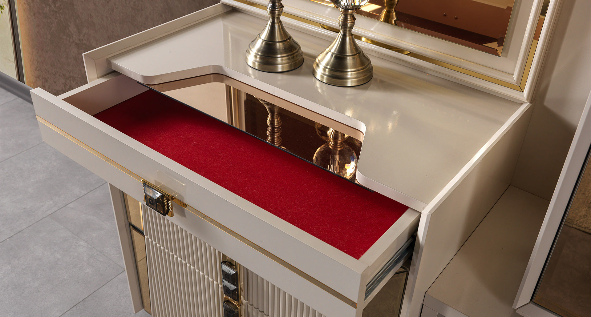 Nisan Luxury Şifonyer