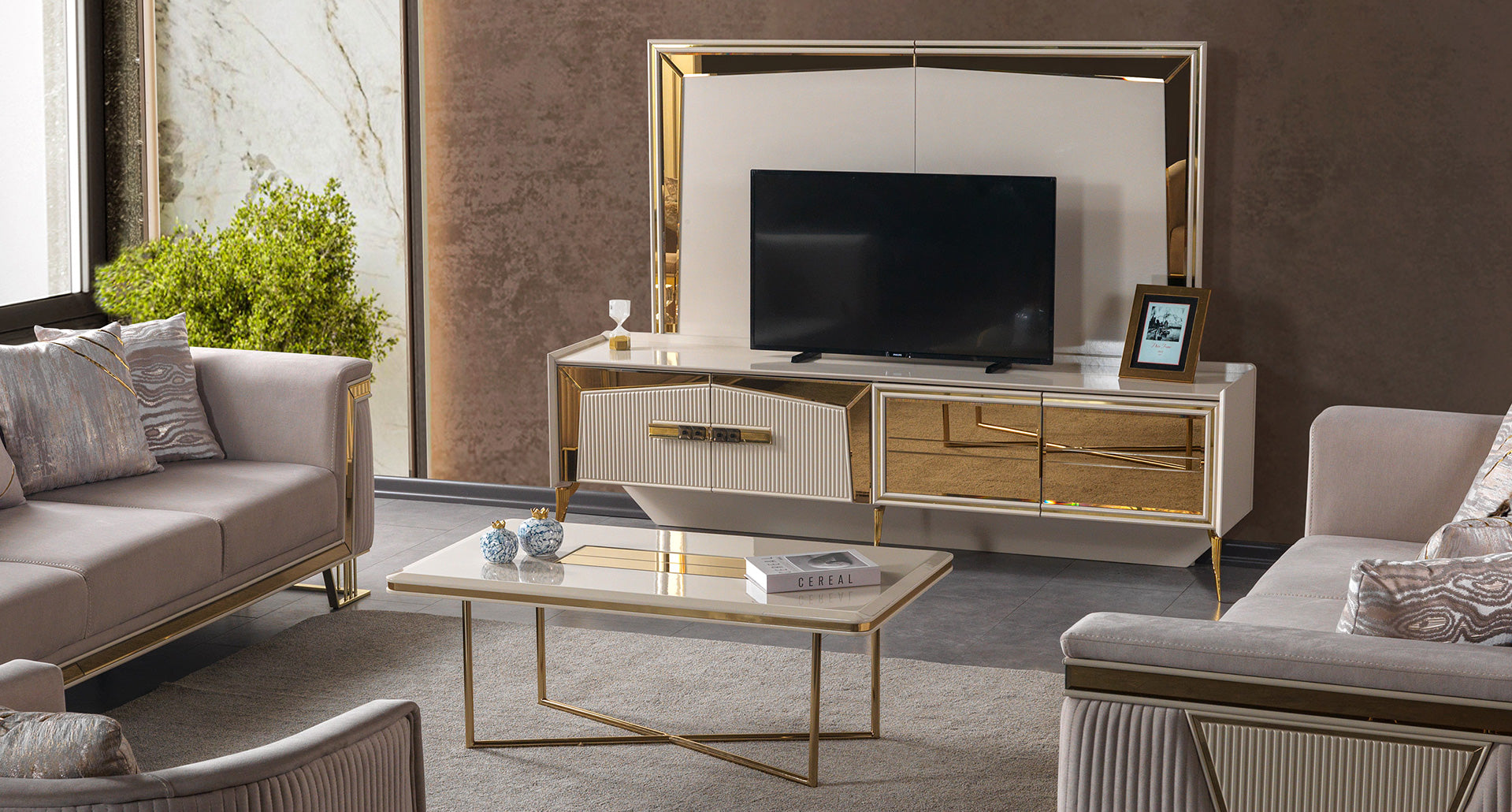 Nisan Luxury Tv Ünitesi